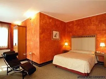 Hotel Club
